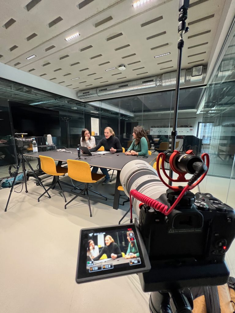 How do façades really perform?